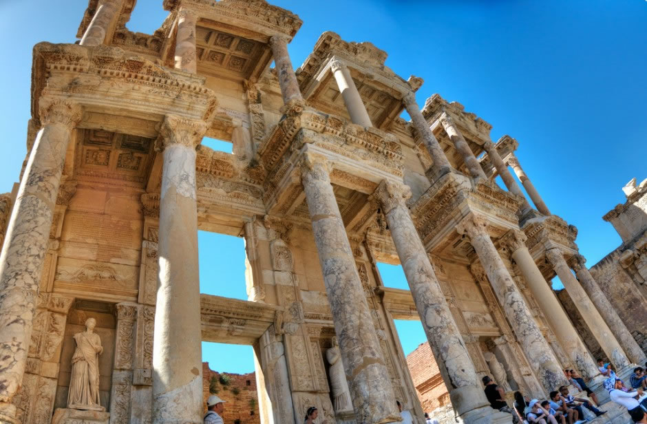 Ephesus-Izmir-Province-Turkey-940x616