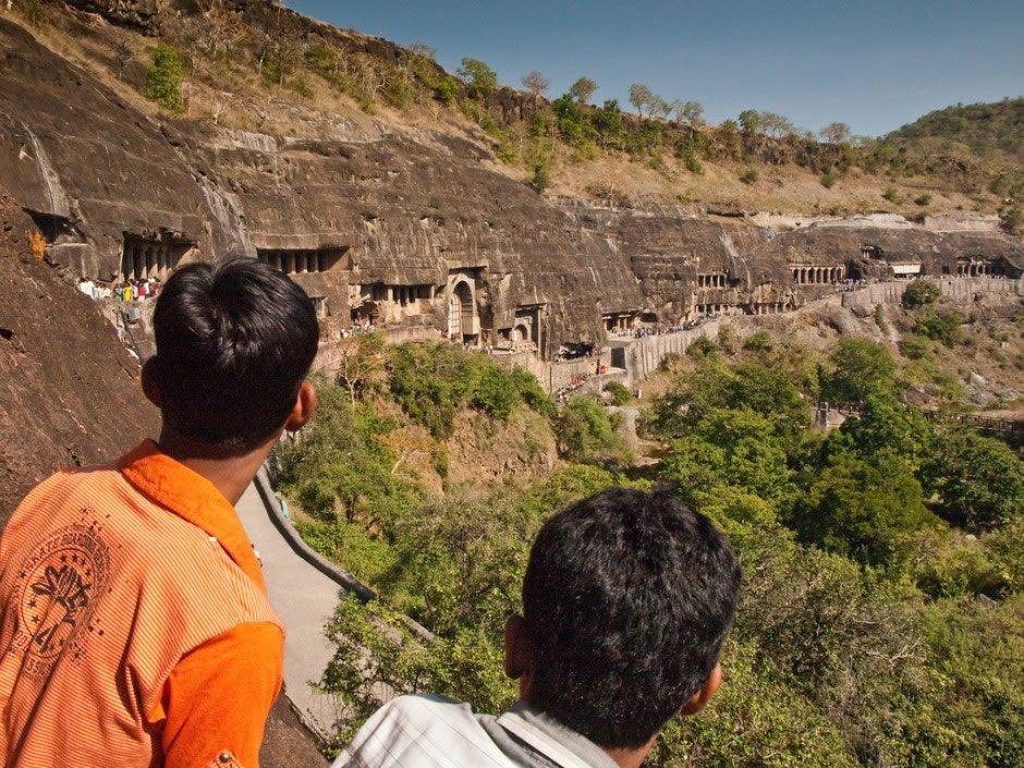 Ajanta-Caves-Maharashtra-India-940x705
