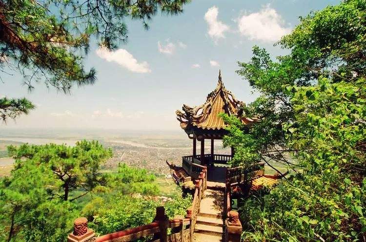 广西旅游必去十大景点排名,这些才是广西值得去的地方! 广西旅游必去十大景点排名,这些才是广西值得去的地方!