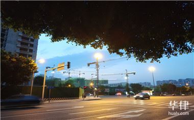 2024私家车乘客受伤如何赔偿