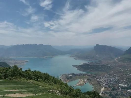 贵州六盘水旅游景点攻略(六盘水旅游十大景点排名) 贵州六盘水旅游景点攻略(六盘水旅游十大景点排名)
