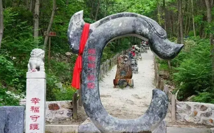 龙泉湖风景区