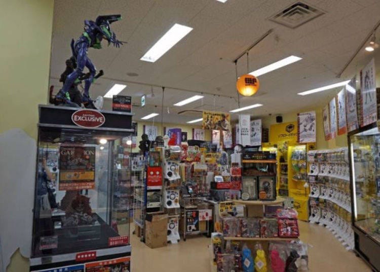 秋叶原车站前逛模型》高品质模型大厂实体店「海洋堂HOBBY LOBBY东京」