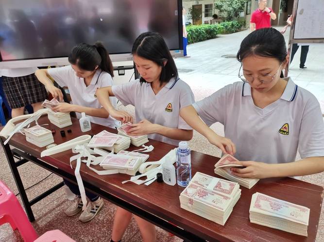 广州市荔湾区外语职业高级中学2025年招聘2名校医(非编制)